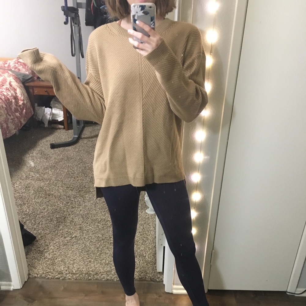 Aritzia Wilfred Free Merino Wool Isabelli Sweater - Picture 6 of 6